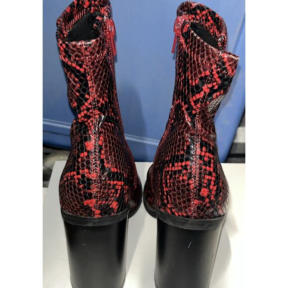 Womens Size 7 Kady Red Ankle Snake Skin Faux Leather Boots Pointy Toe Fashonnova - Picture 9 of 12